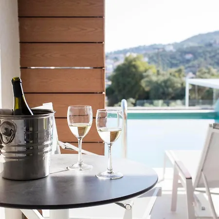 Amira Luxury 4*